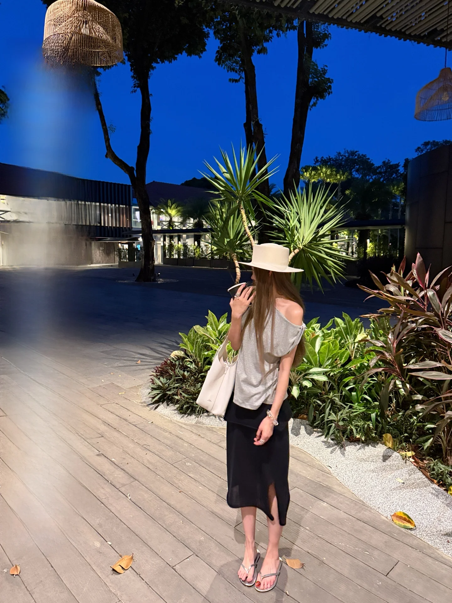 

Элегантная вязаная юбка-полусолнце от Tannin с боковыми разрезами и многослойной драпировкой, с высокой талией, А-силуэт, для повседневной носки