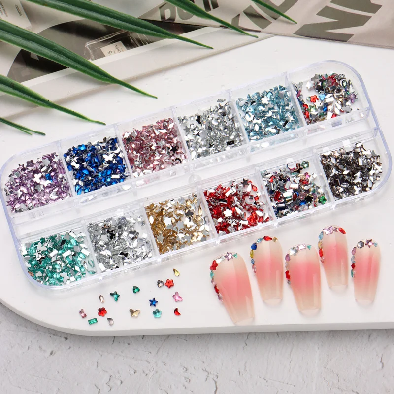 12 Gitter 3D Mini Bunte Nagelrhinesteine Elegante Rhombus-, Mond-, Stern-, Herz-, Blumen- und Mehrform-Flachsteine Nagelkunst-Dekoration – Detail 9