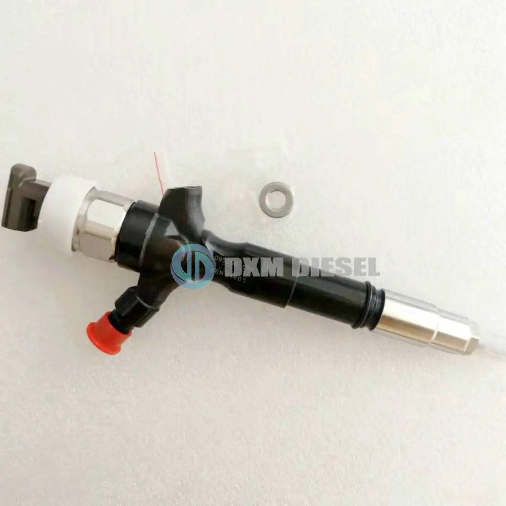 DXM DENS Injector Common Rail Injector 23670-30050 095000-5881 / 0950005881 5881 injector for 2KD-FTV