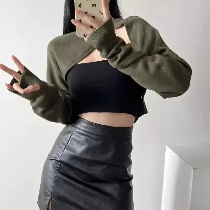 Long-sleeved Shawl Knitted Sweater for Women in Autumn New Design Hollow Ultra-short Irregular Cross Knitted Top