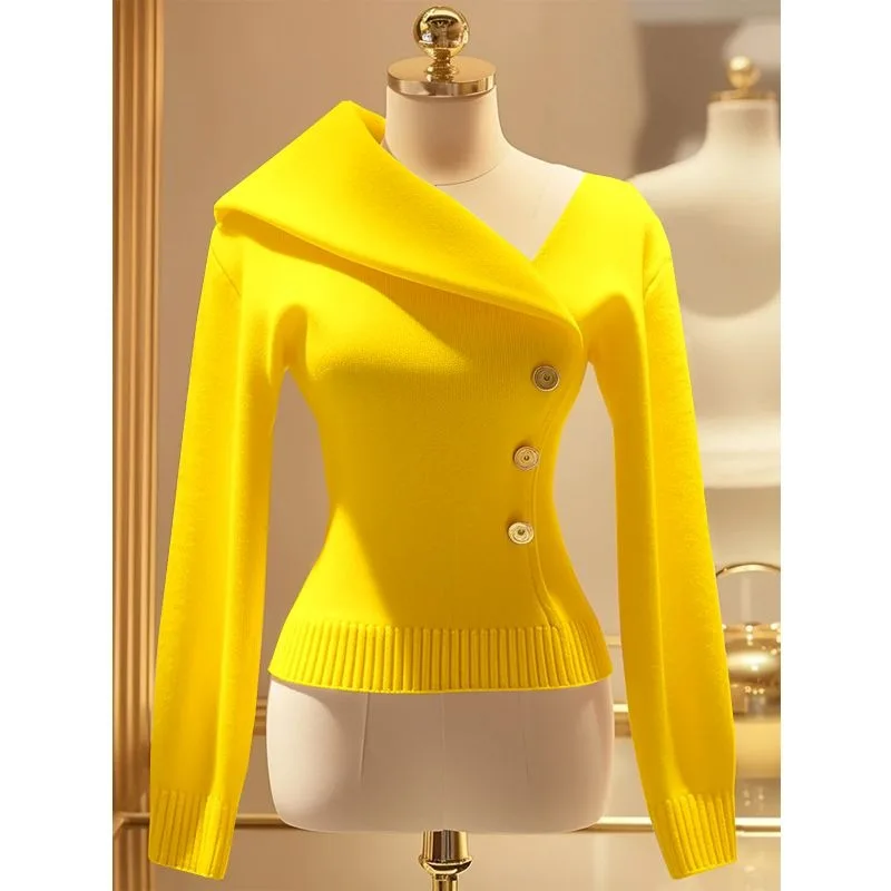 Temperament Elegant Niche Slim Fit Solid Color Knitted Women's Autumn 2024 New Asymmetrical Lapel Sweater Pullover