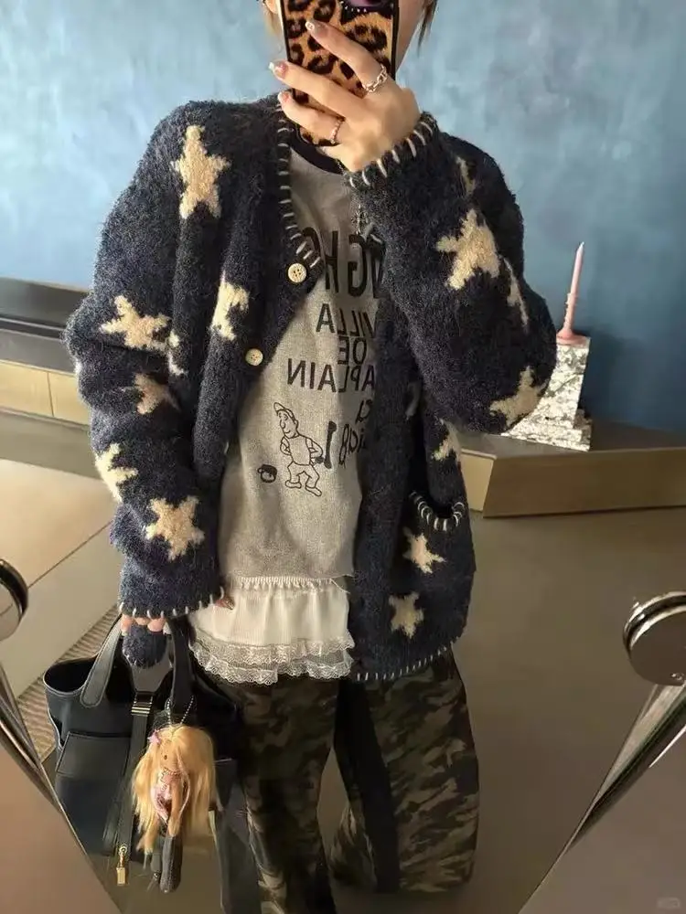 

2025 Autumn Winter Single Breasted Short Knitting Cardigan Tops Women Grey Patchwork Long Sleeve Round Neck Sweater Casual Trend