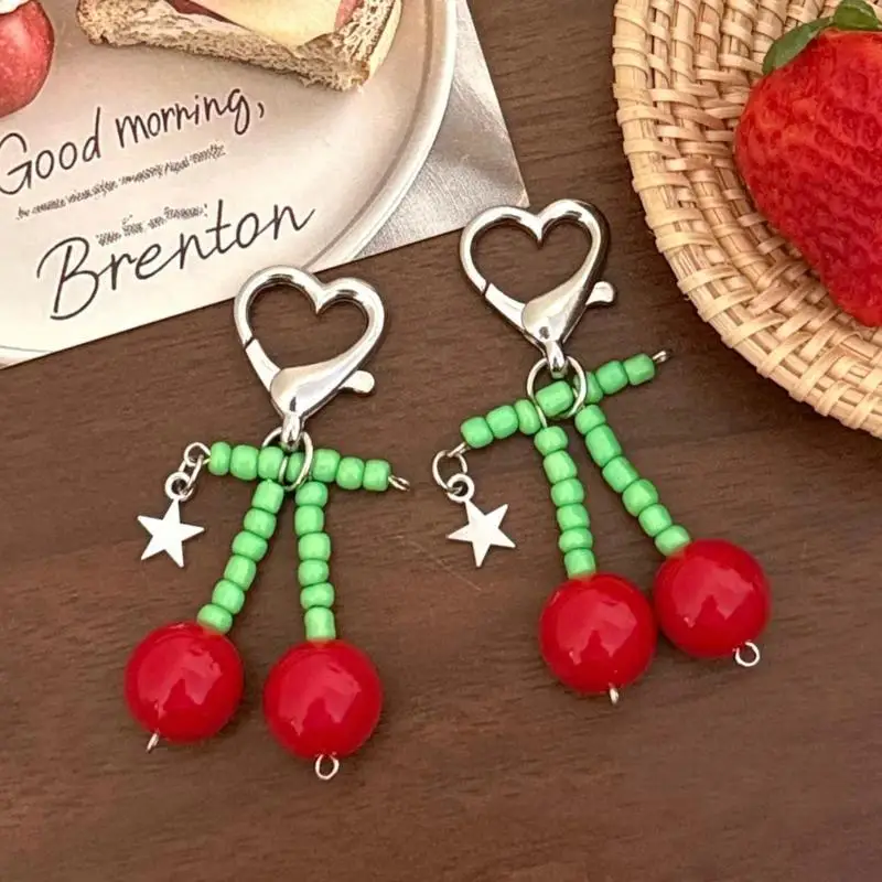 Niedlicher Roter Kirsch-Schlüsselanhänger, Herz-Schlüsselring, Süßer Frucht-Taschenanhänger für Mädchen, Coquette-Ästhetik Geschenke – Detail 8