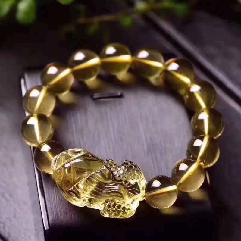 

Natural Yellow Hand-Carved Pixiu Bracelet