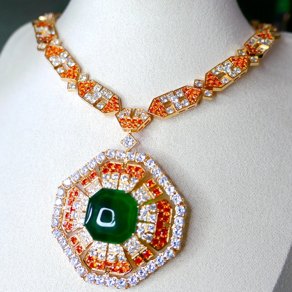 Dubai Fashion Geometric Orange zircon Big Green Stone Geometric Pendant Short Chain Necklace Luxury Jewelry For Women Wholesale