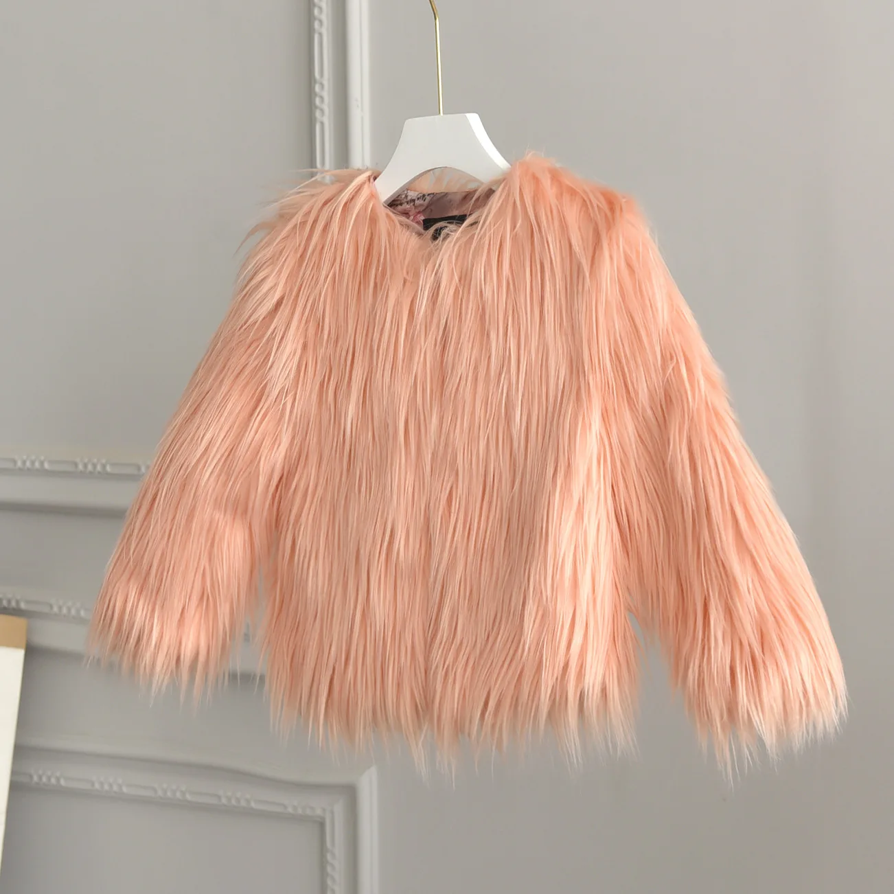 الخريف والشتاء ملابس الأطفال فو الفراء الأطفال معطف الفرو الفتيات أعلى طويلة الأكمام الصلبة سميكة القطن معطف الاطفال ملابس الفتيات