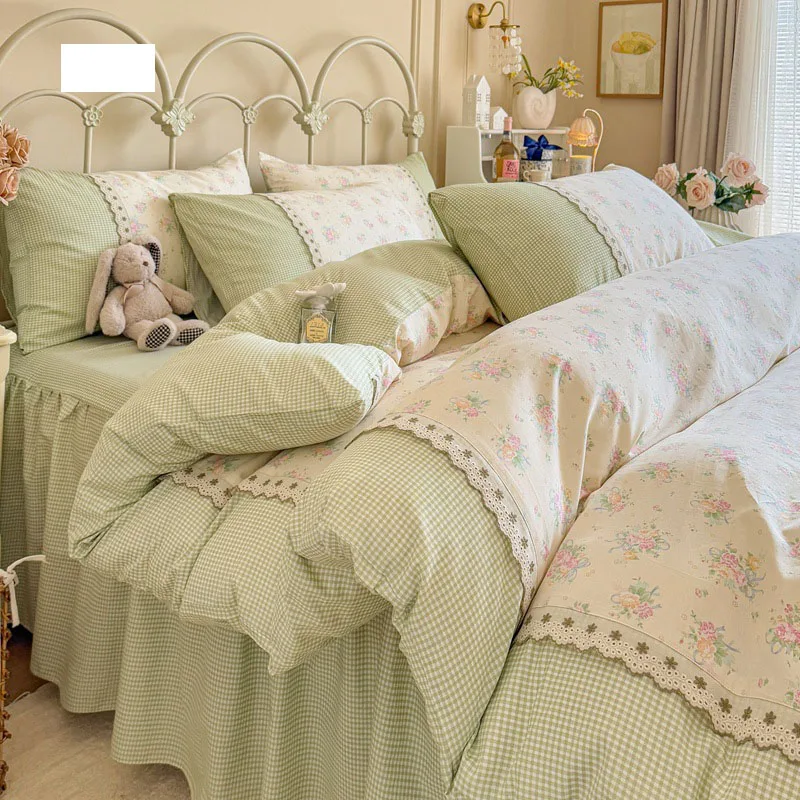 

Flower Print Pure Cotton Bedding Sets with Lace High Quality Cozy Naked Sleep Quilt Set for Seasons Dormitory Home Comforter Kit