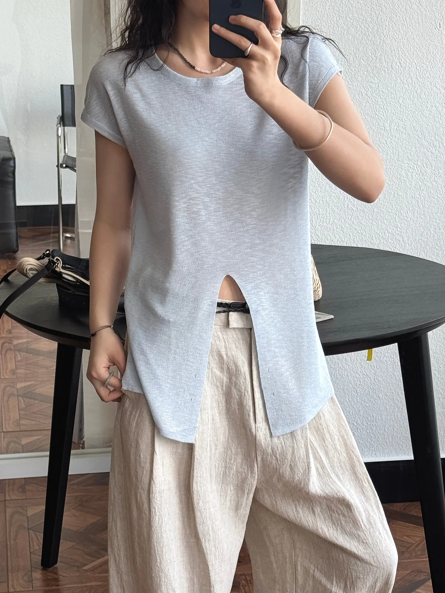 T-shirt slim fit a maniche corte girocollo tinta unita casual da donna primaverile ed estiva