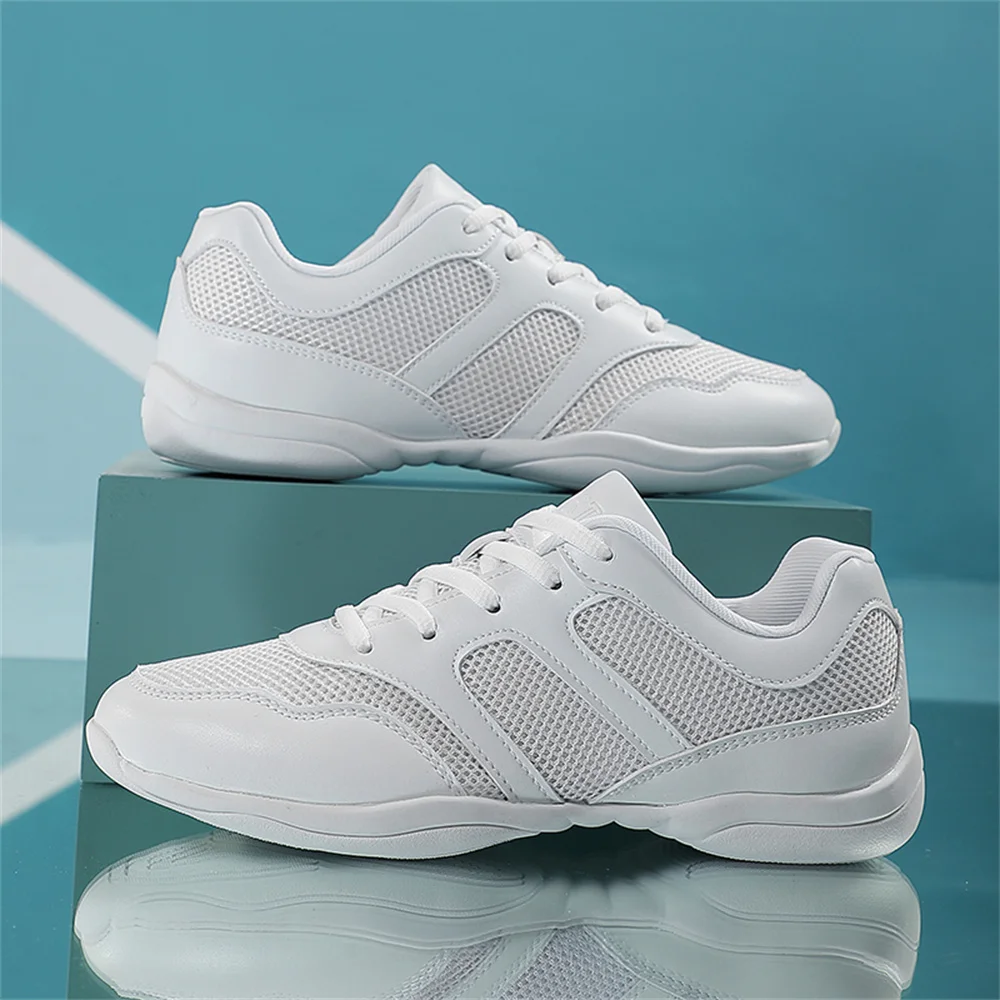 BAXINIER Girls White Cheer Shoes Trainers  Breathable Training Dance Tennis Shoes Lightweight Youth Cheer Competition Sneakers