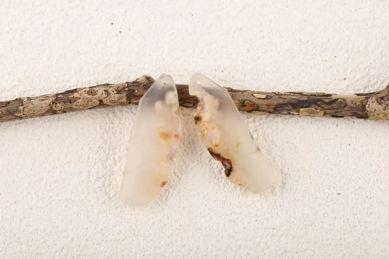 White Crazy Lace Rosetta Stone Carved Earring Bead——Handmade Natural Jewelry  Ear Ornaments  41x12x2mm 7.9g