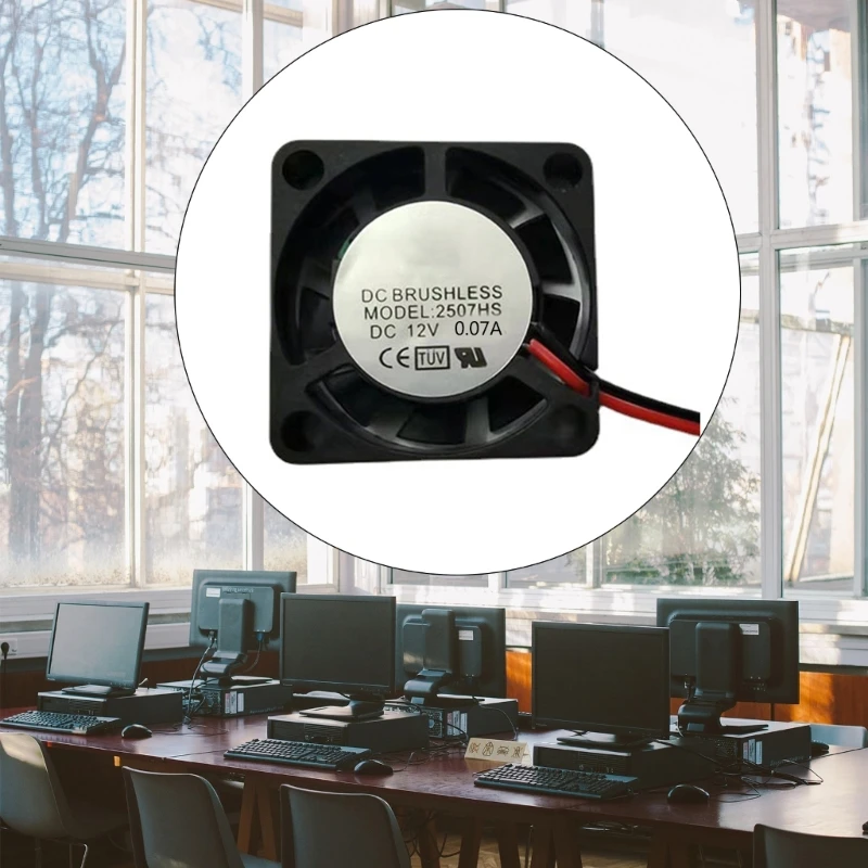 2507 مروحة تبريد هيدروليكية بدون فرش مشعاع جيد لتبديد الحرارة