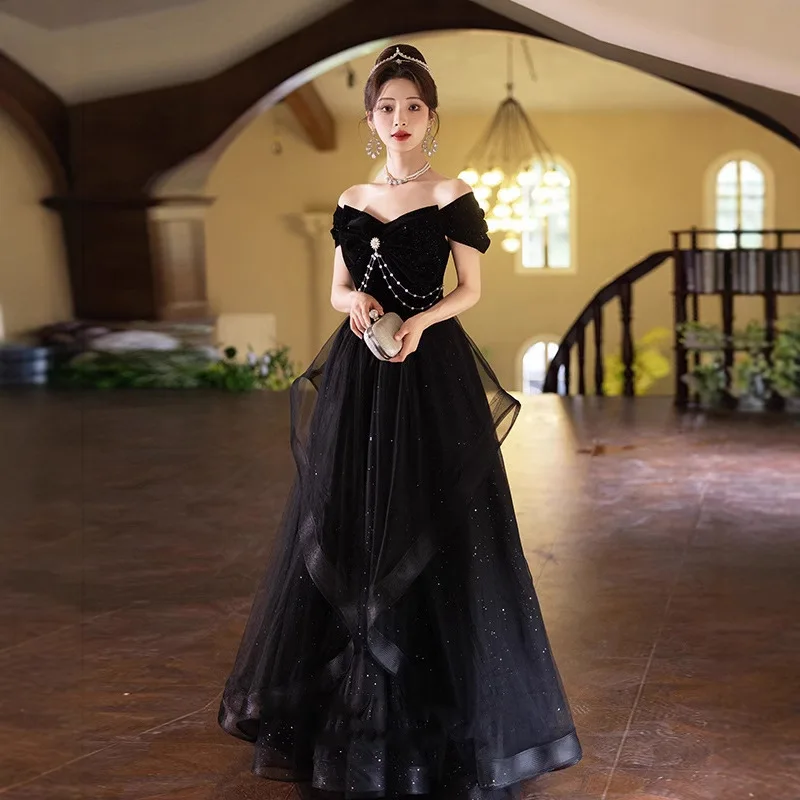 فستان سهرة أسود عصري للولائم 2026 جديد للربيع والصيف فستان طويل أنيق للمضيف امتحان فني فستان عالي الجودة للبالغين