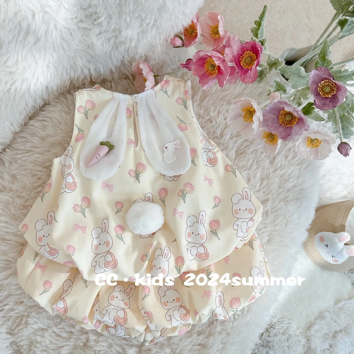 2024 New Summer Girl Baby Set Cute Little Rabbit Tulip Printed Tank Top+Flower Bud Shorts Two Piece Set Vivid Chic Children Wear