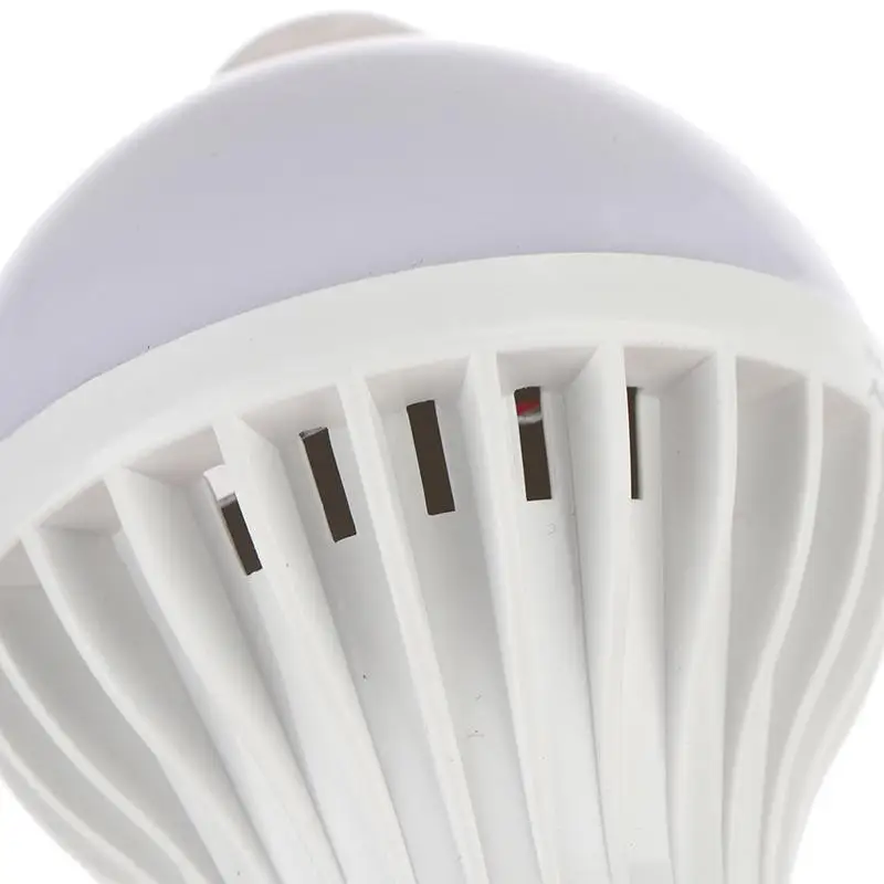 220V E27 PIR Motion Activated LED Light Automatic On/Off Human Body Sensor Lamp for Corridor Porch Basement