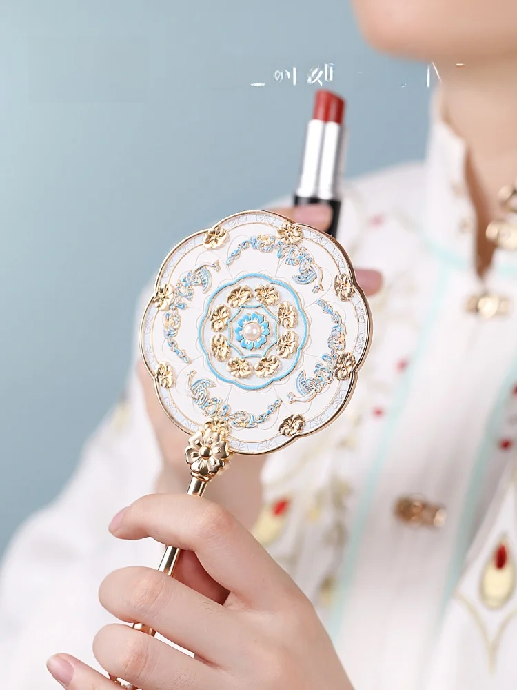 Handheld Mirror Creative Cultural Gift Makeup Mirror Portable Friend Gift Ancient Style for Girls And Best Friends
