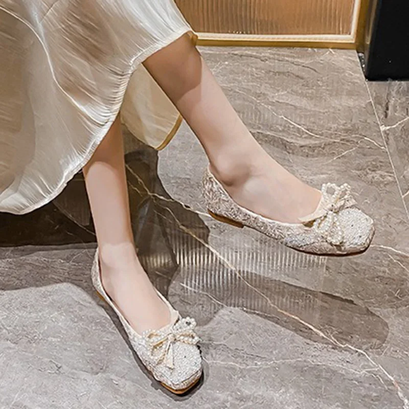 2024 Women 1.7cm Low Heels Elegant Bridal Flats Female Cute Pearl Bow Crystal Low Heels Lady Sweet Square Toe Slip On Flat Shoes