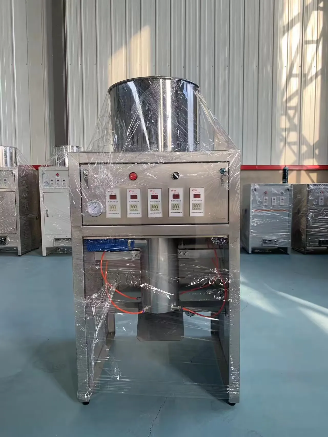 رائجة البيع التلقائي التجارية عالية السرعة الكهربائية الثوم مقشرة آلة تقشير البصل الصغيرة آلة إزالة قشر الثوم