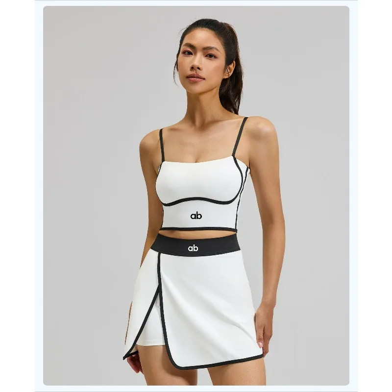 Halter Neck Sports Bra Tennis Skort Set Stylish Workout Outfit for Yoga Tops Tennis Outdoor Activity Women's Sports Fitness Set image 3