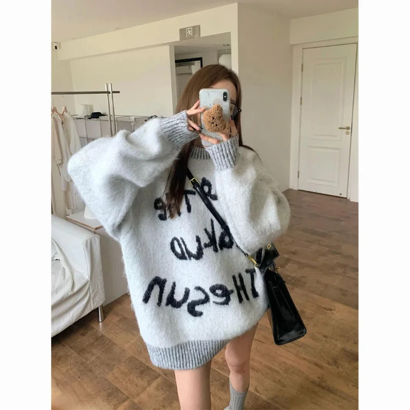 

Retro Medium to Long Letter Pullover Sweater for Women's New Style Loose and Slimming Thick Knit Top