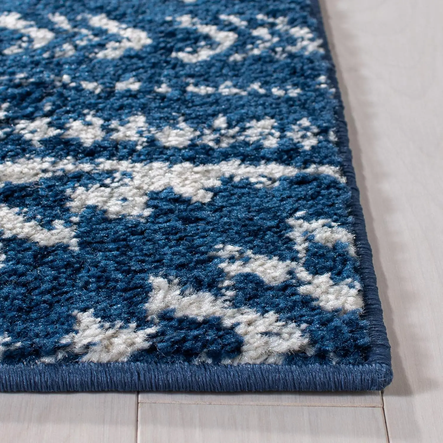 

Tulum Collection X-Large Area Rug - 12' x 15', Navy & Ivory, Moroccan Boho Tribal Design, tapete de pelucia para quarto