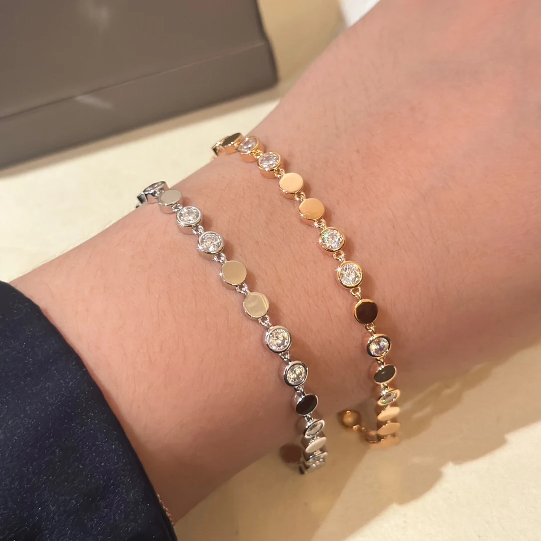 

925 sterling silver 18K gold-plated round diamond women's bracelet. Luxury jewelry gifts.