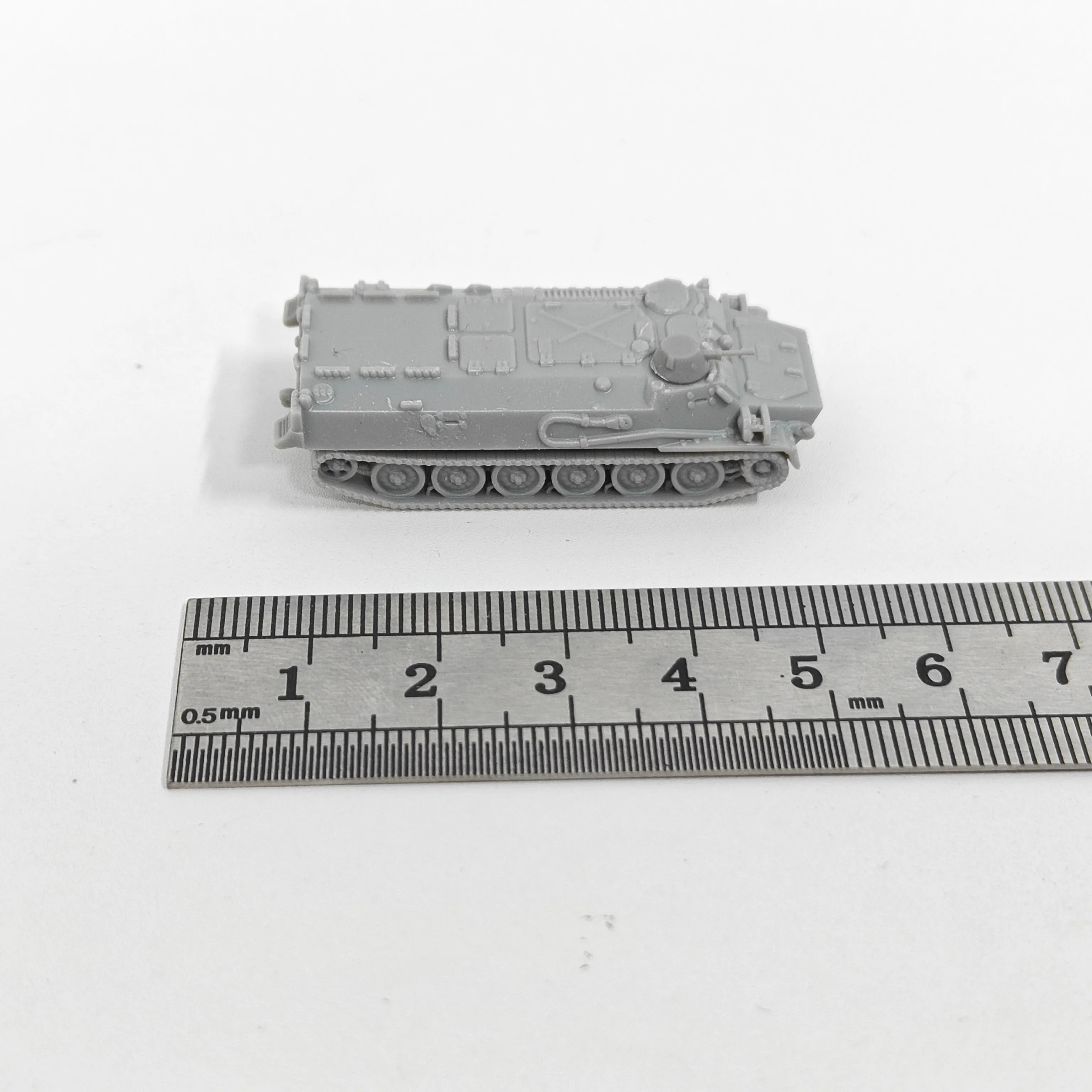 1/144 Scale MT-LB Multipurpose Armored Vehicle MODEL KIT