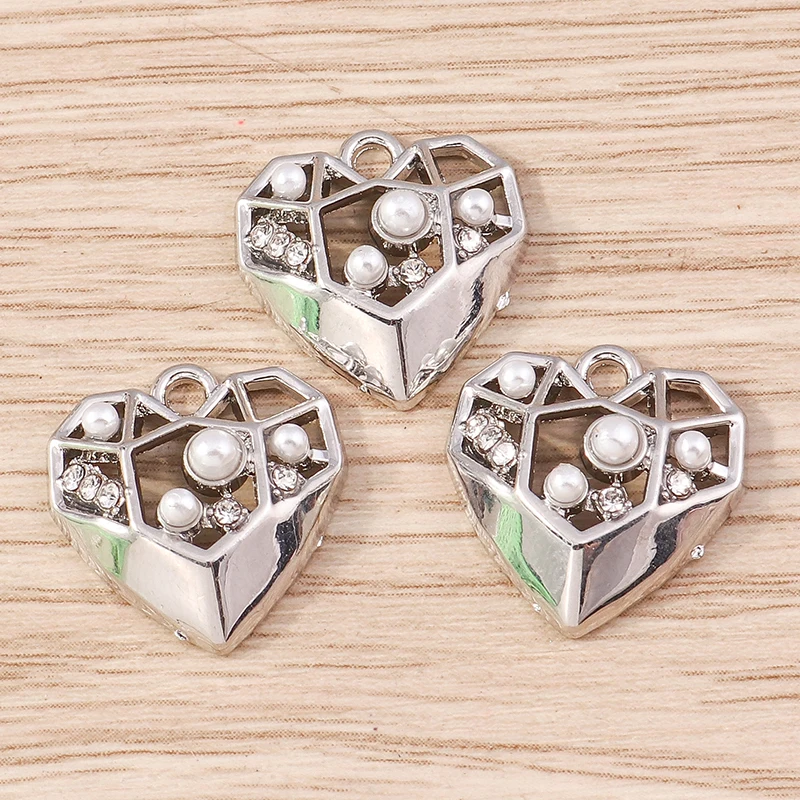 5pcs 16x16mm Cute Alloy Love Heart Charms Pendants for Jewelry Making Necklaces Earrings Bracelets DIY Crafts Accessories