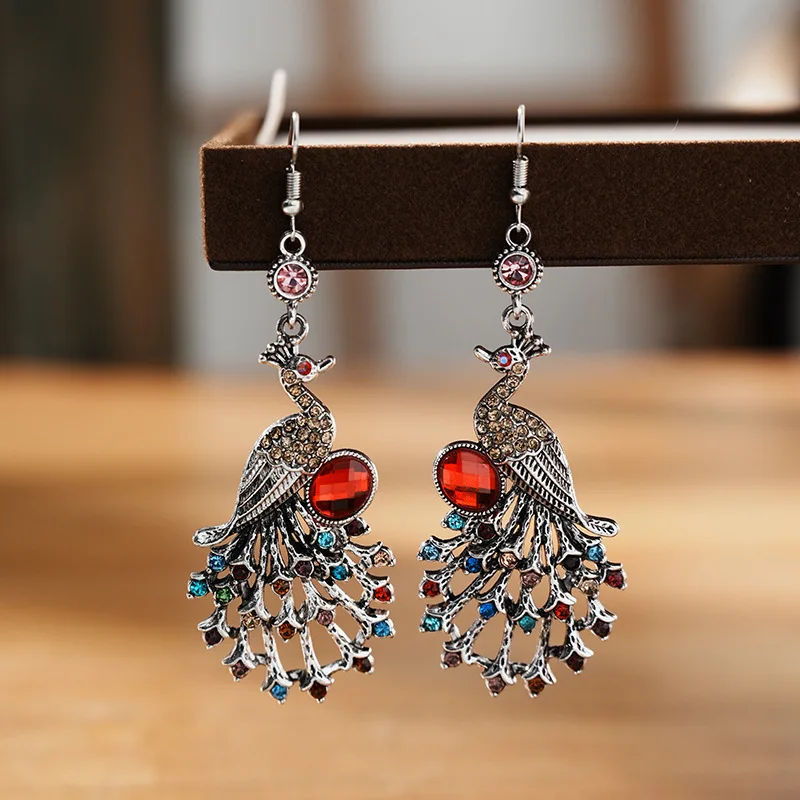 Peacock Display Screen Chinese Style Diamond Earrings Creative New Wholesale Retro National Style Ear Stud Flower Christmas 2025