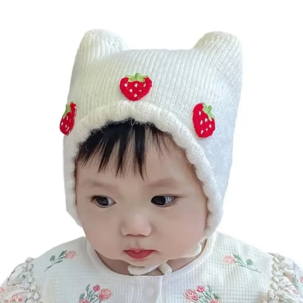 

Fashion Cute Strawberry Hat Breathable Beanie Knitted Hat Windproof Ear Protection Princess Hat Winter