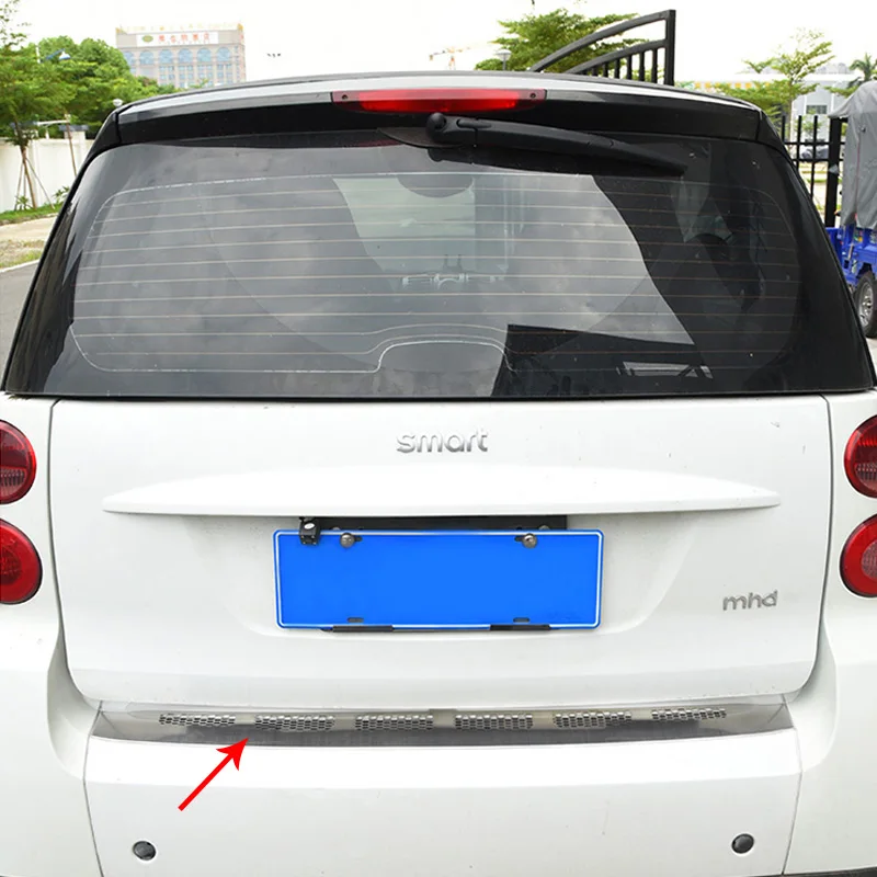 

Car Rear Bumper Protector Guard Scratch Resistant Trunk Door Entry Guards Accessory Trim Cover for Smart 451 2007 2008 2009 2010