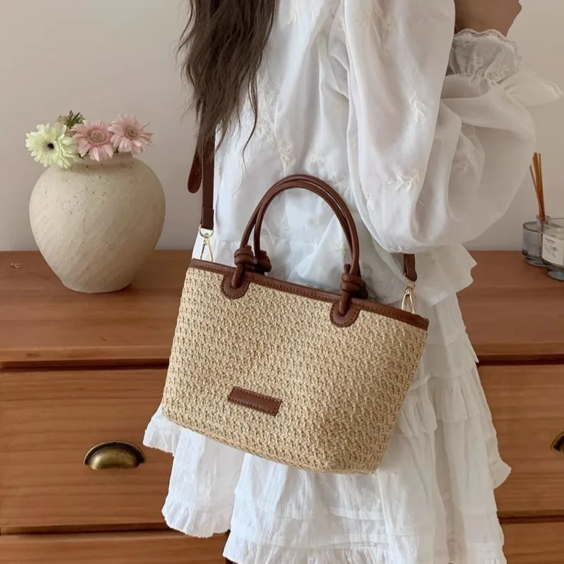 New Straw Woven Crossbody Bags For Women 2024 Summer Rattan Vacation Bucket Shoulder Bags Summer Seaside Beach Handheld Handbags