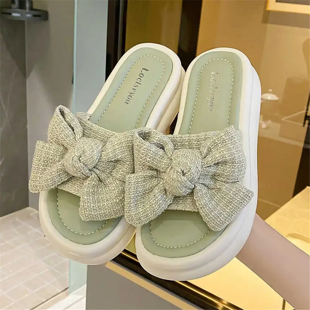 Zapatillas antideslizantes para mujer y niño, sandalias blancas para niña, zapatos de Sandalia Plana, zapatillas deportivas de China divertidas de China, talla 35