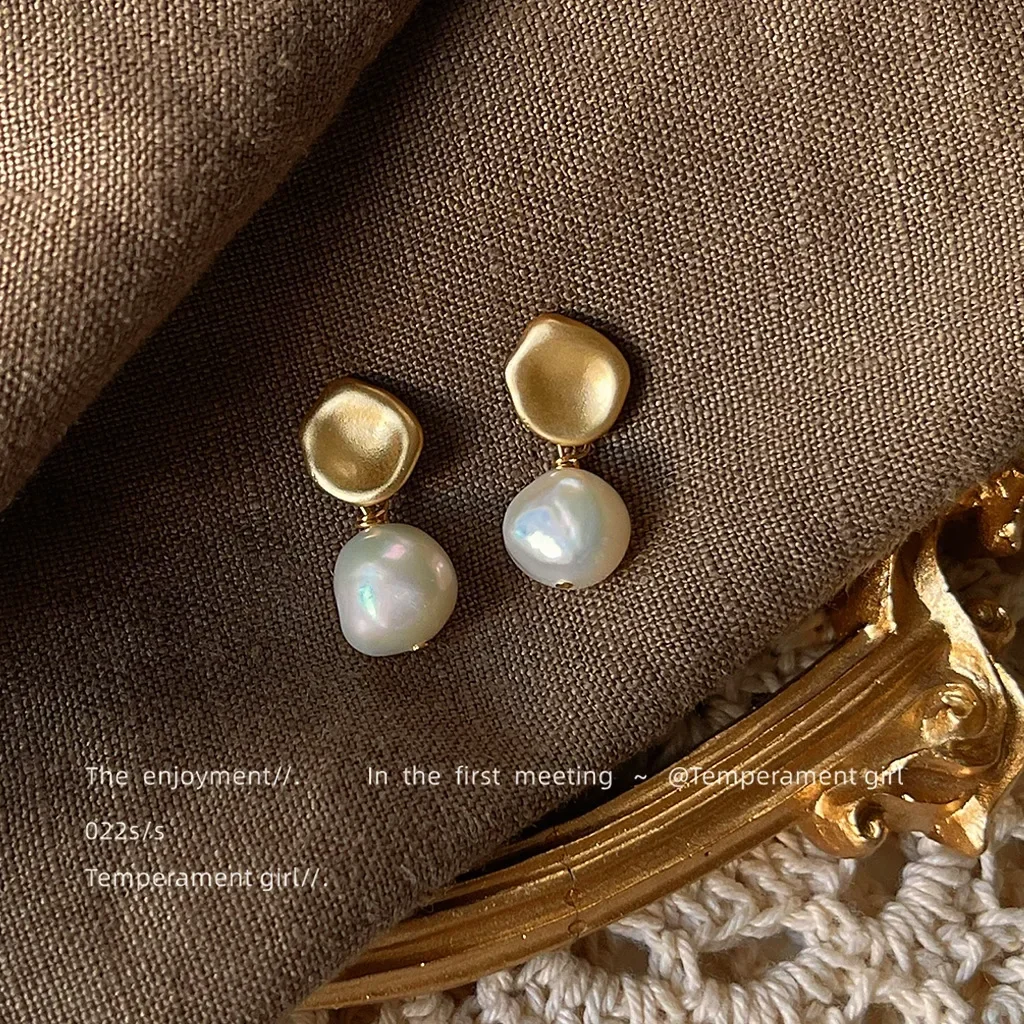 Baroque Shaped Natural Freshwater Pearls Earrings ! 925 Silver Needle Handmade Design Matte Stud Temperament Earrings