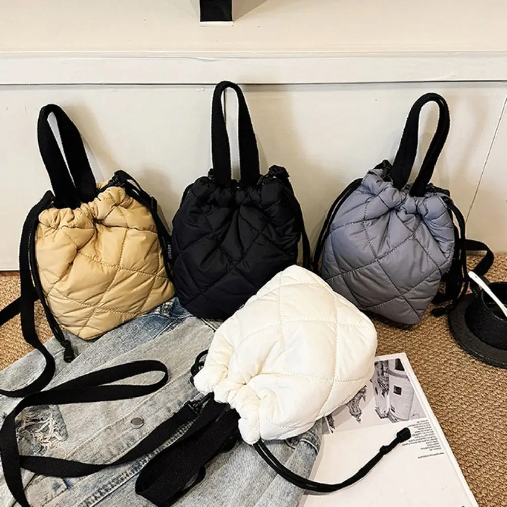 

Elegant Drawstring Bucket Bag Lightweight Grid Pattern Nylon Shoulder Bag Solid Color Handbag Down Crossbody Bag Coin Purse