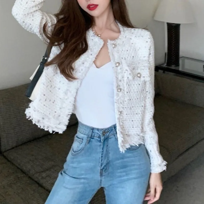 Women's Xiaoxiangfeng Round Neck Autumn Winter New Versatile Fashion Long Sleeved Button Tassel Down Woolen Short Cardigan Coat