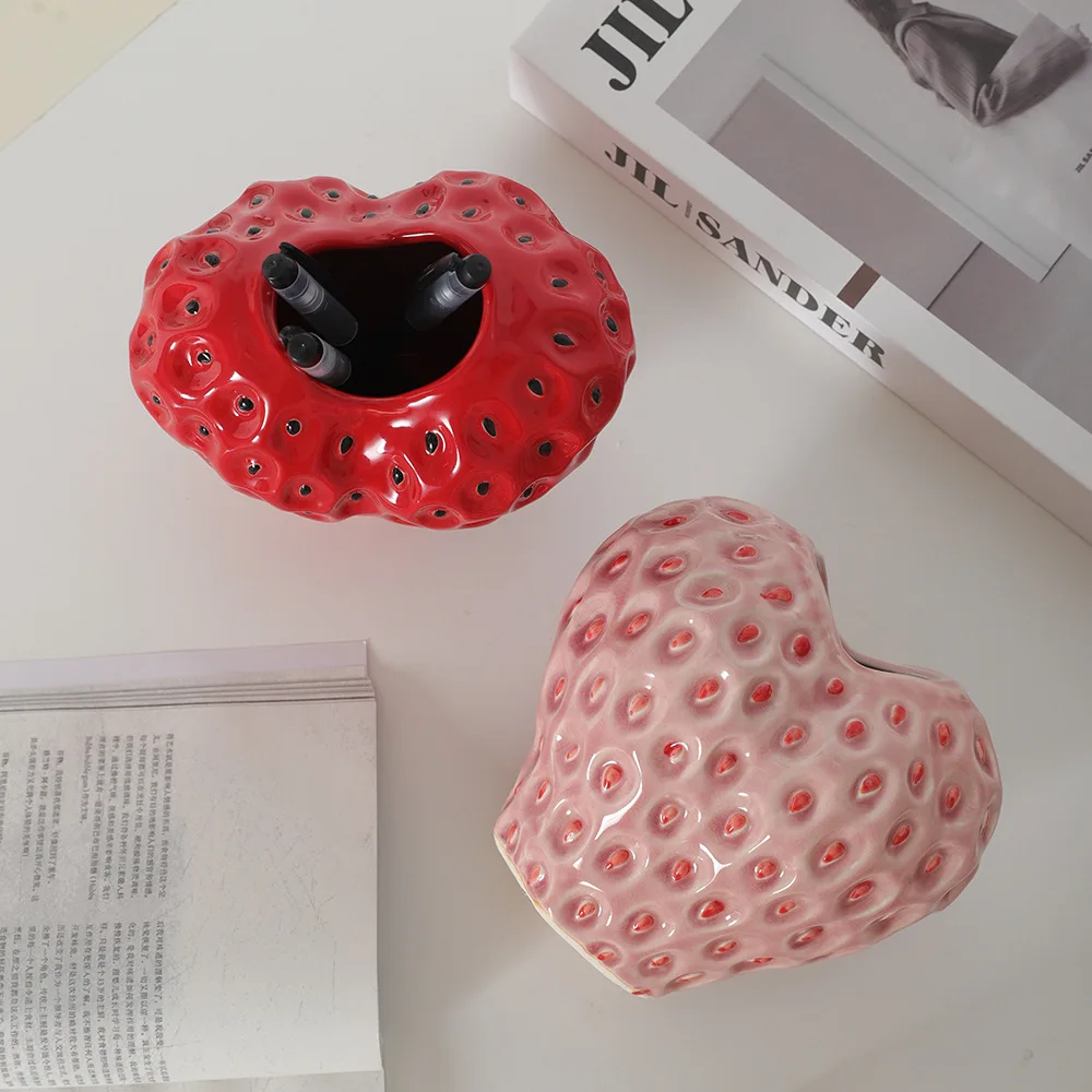 Strawberry Shape Vases Art Ornament, Nordic Style Creative Modern Ceramic Dried Flowers, Gardening, Home, Living Room Decor, 1Pc