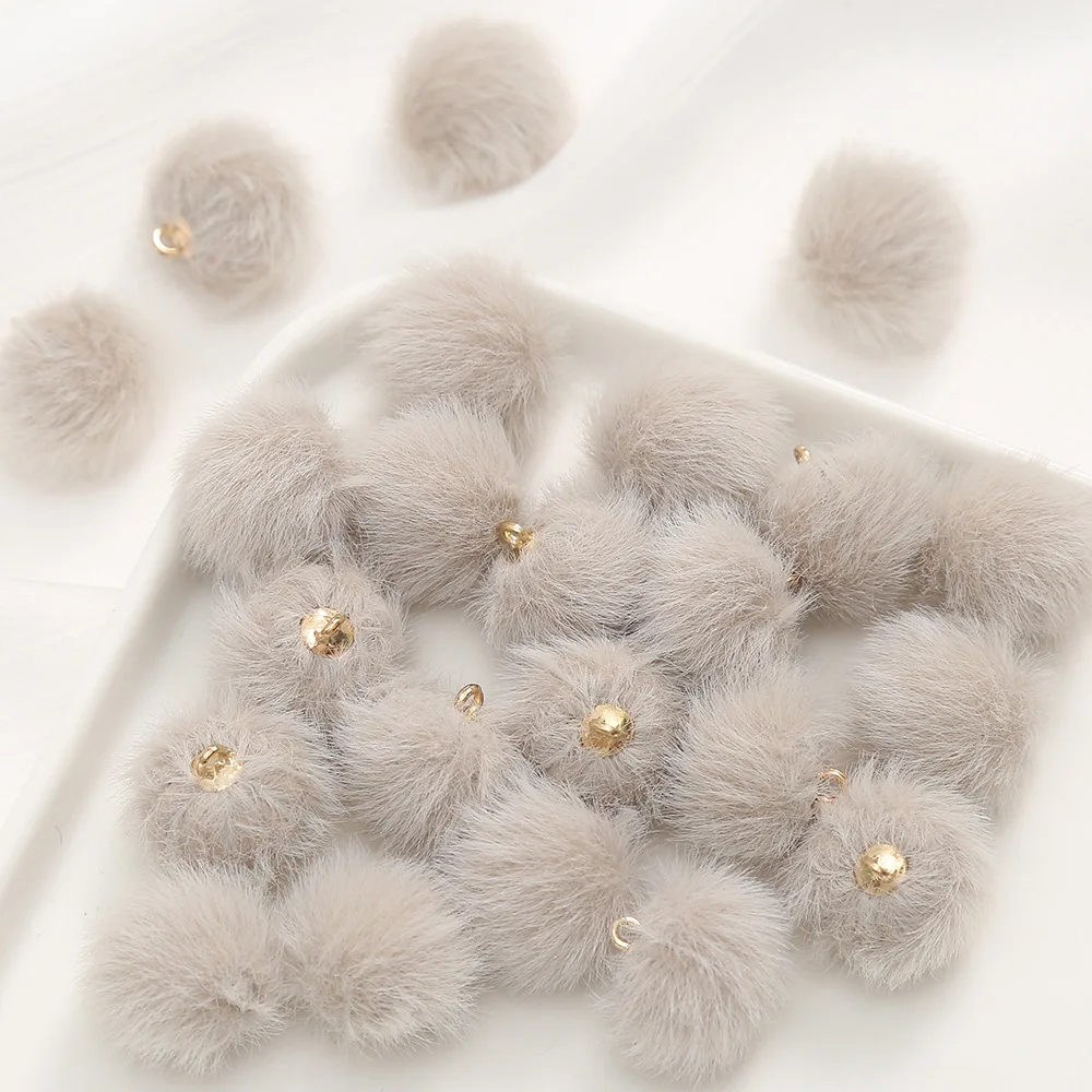 10pcs Plush Fur Covered Ball Beads Charms DIY Pompom Beads Pendant for Jewelry Making DIY Necklace Pendant Earrings Accessories