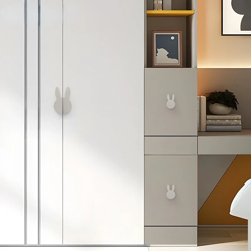 Maniglie colorate per armadietti con conigli carini per la camera dei bambini, guardaroba con mouse, decorazioni per la casa, hardware per mobili in lega di alluminio