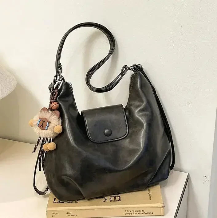 

2025 New Women's Multifunctional Large-Capacity Bag - High-End Niche Commuter Backpack & Tote