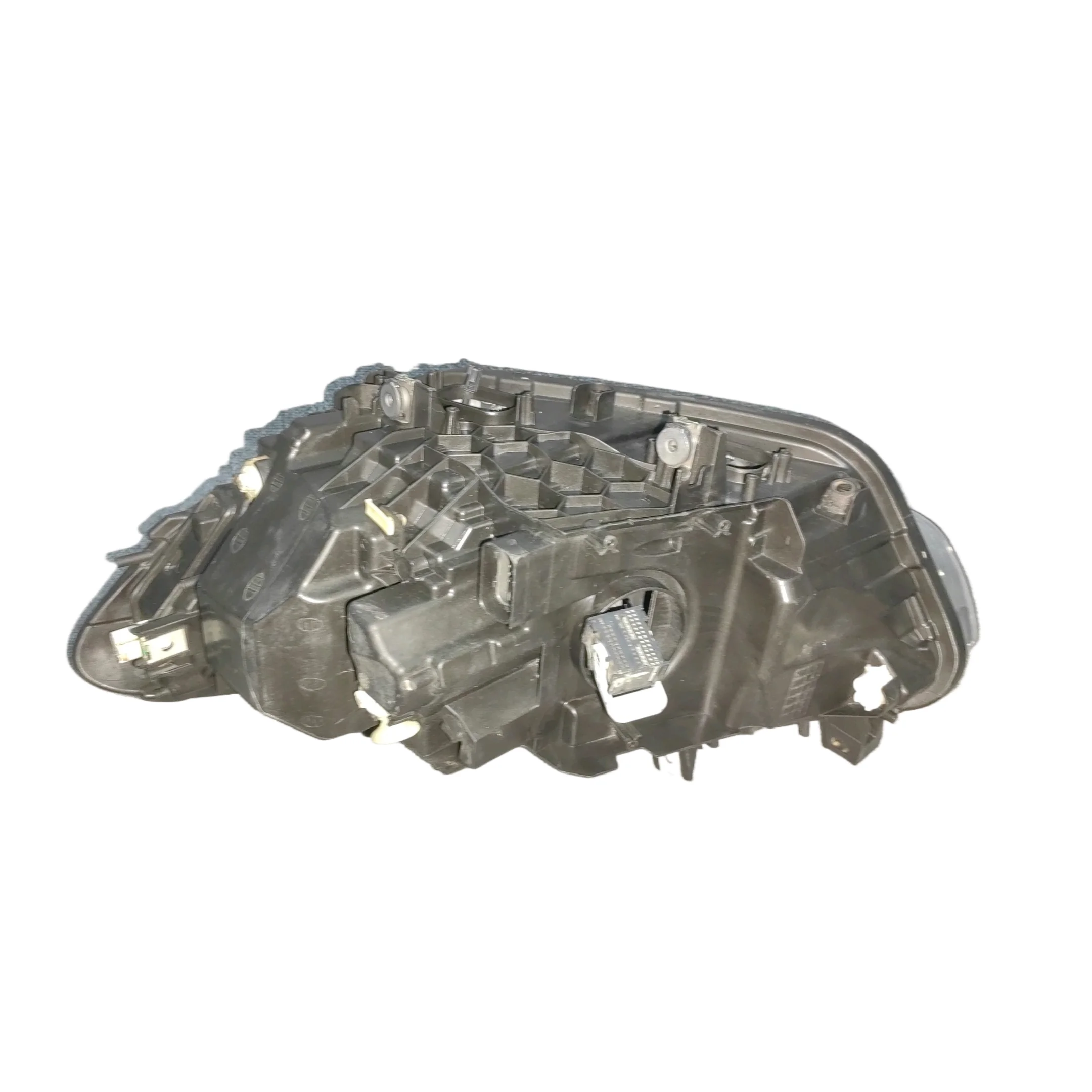 مناسبة للمصابيح الأمامية LED F20 من السلسلة الأولى لسيارات BMW، والموديلات الأكثر مبيعًا