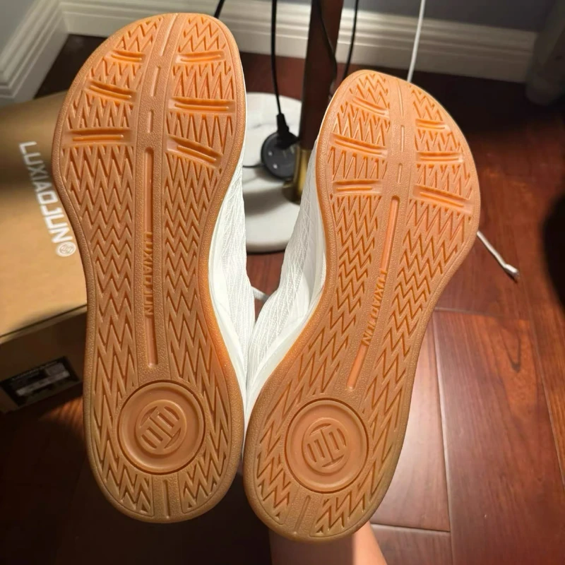 2025 Nieuwe Gewichtheffen Schoenen Mannen Zwart Wit Hurken Schoenen Heren Rubberen Zool Indoor Gym Schoen Designer Gewicht Schoenen Man