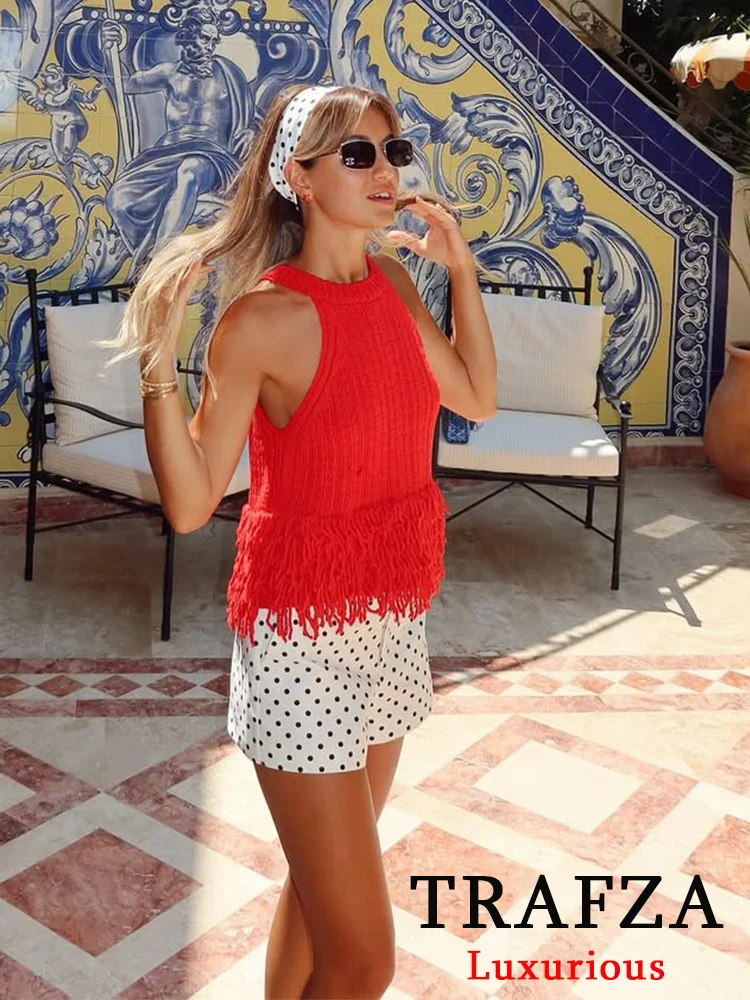 

TARZFA Holiday Sexy Chic Women Vest Solid Tassel O-Neck Sleeveless Pullover Knitted Short Sweaters New Fashion 2025 Autumn Tops