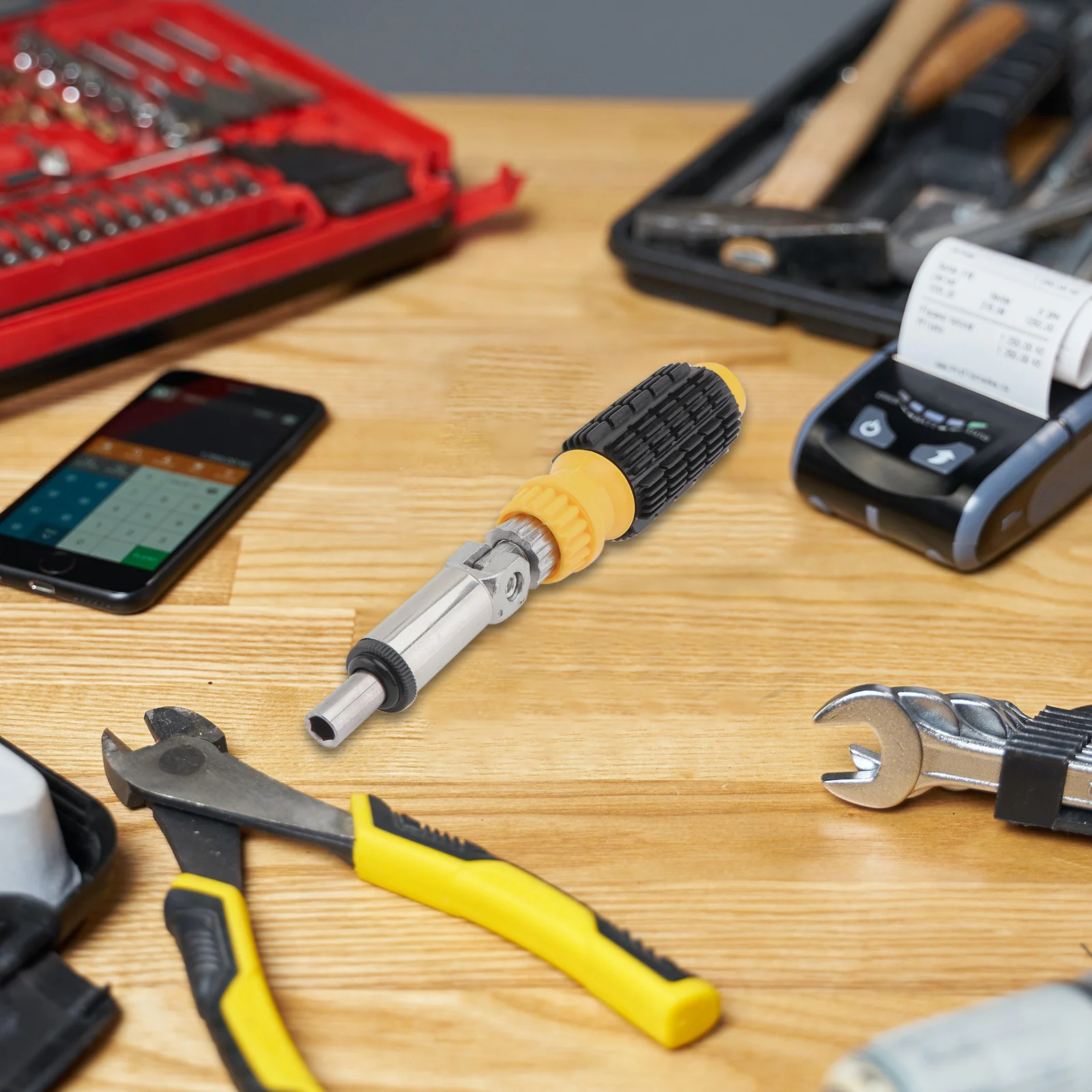 

Ratchet Wrench Handle Steel 180 Degree Rotatable Magnetic Multifunction Tool For Electrician Mechanic Factory