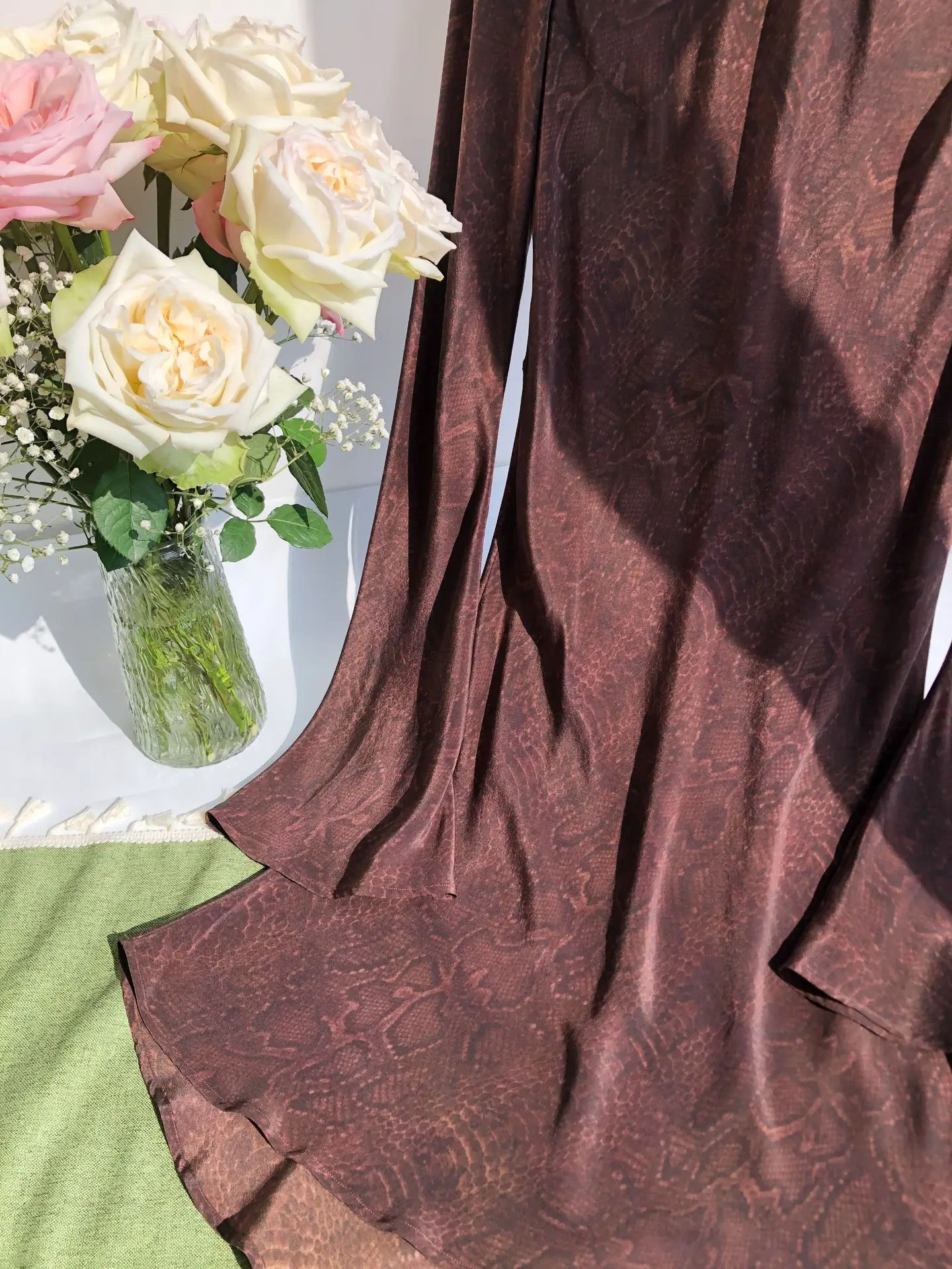 فستان BirdTree 18 مللي متر 100% من حرير التوت بقطع متحيز، فستان نسائي مغسول بالرمل مزدوج كريب بيثون بأكمام مضيئة، 2025 جديد D57021JF #4