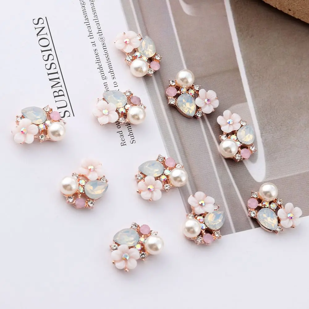 10PCS Craft Flatback Clothing Decoration Apparel Pearl Hairpin Flower Buttons Rhinestone Button Garment Buckle