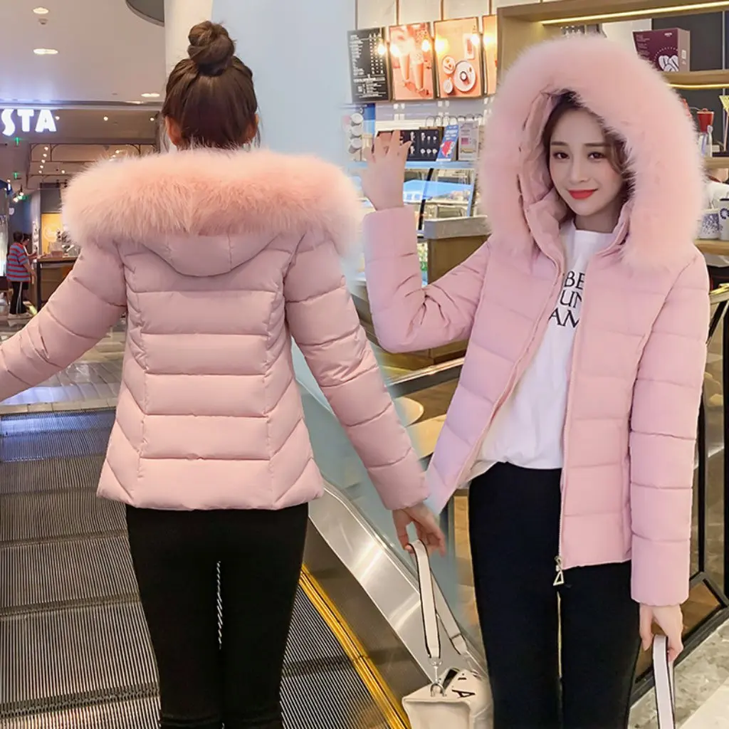 

Women's Short Slim-Fit Cotton Coat with Large Fur Collar Detachable Hood Korean Style Thick Warm Student Jacket