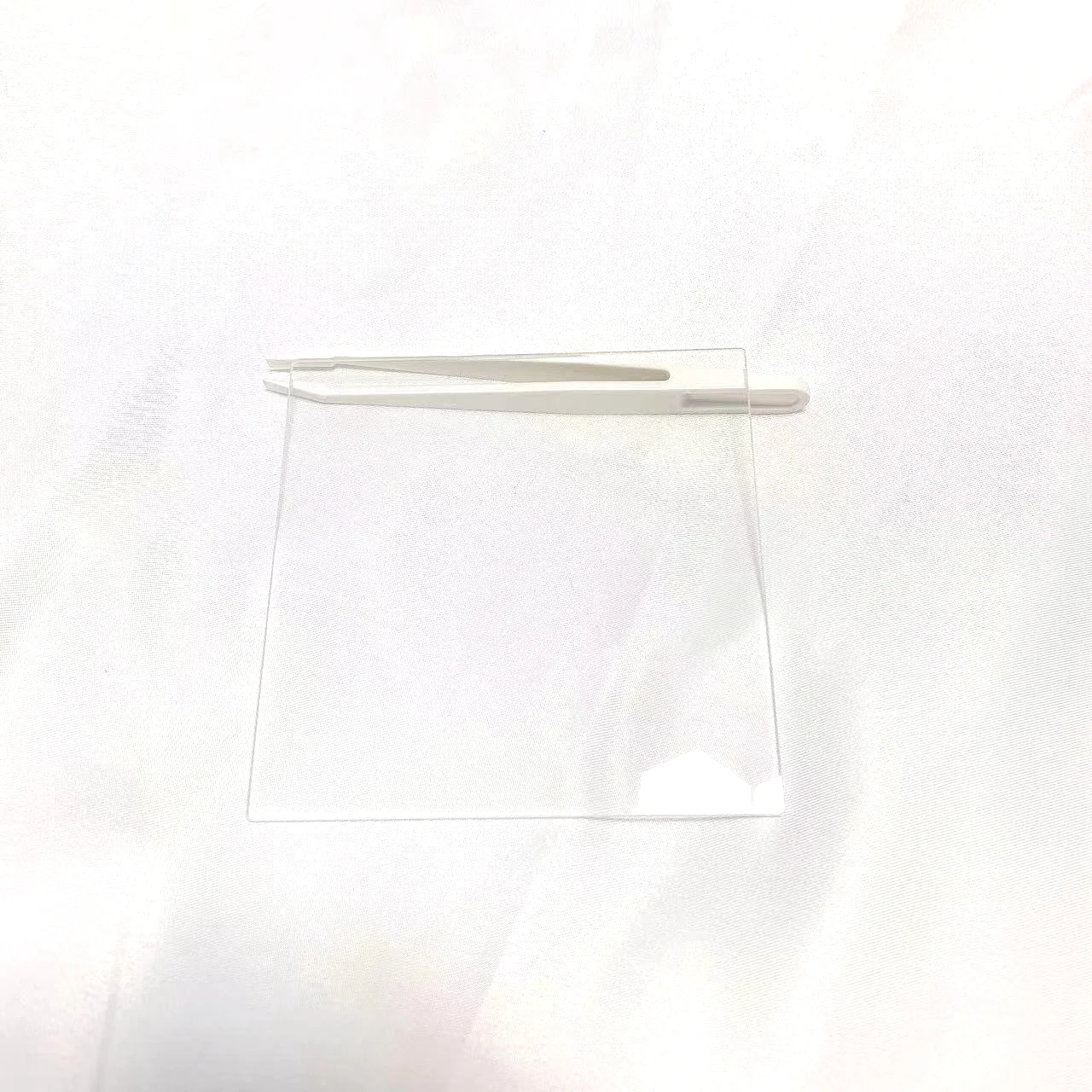 사각 크기 50mm x 50mm 또는 둥근 모양 50mm 명확한 투명한 UV 석영 창 유리판 JGS2