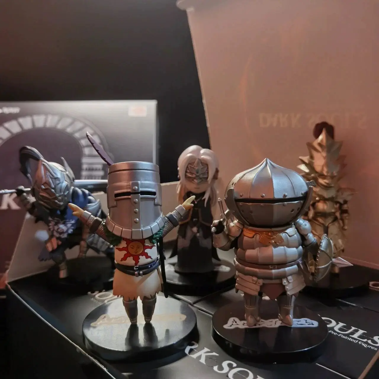 Q version Dark Souls Anime Action Figure Solaire Artorias Ornstein Fire Keeper Doll Anime Figurine Model Toys for Boy Gifts