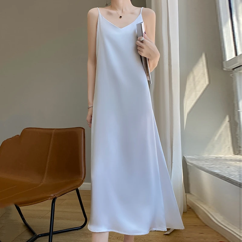 Vestido de seda de alta calidad, chaleco sin mangas con cuello en V, falda antideslizante, blanco de seda con temperamento de alto grado, RW D13, Primavera/Verano, nuevo