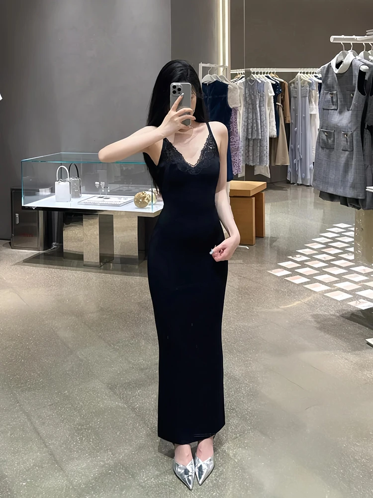

Black lace splicing V-neck long halter dress temperament sexy elastic Slim women's dresses 2025 summer new